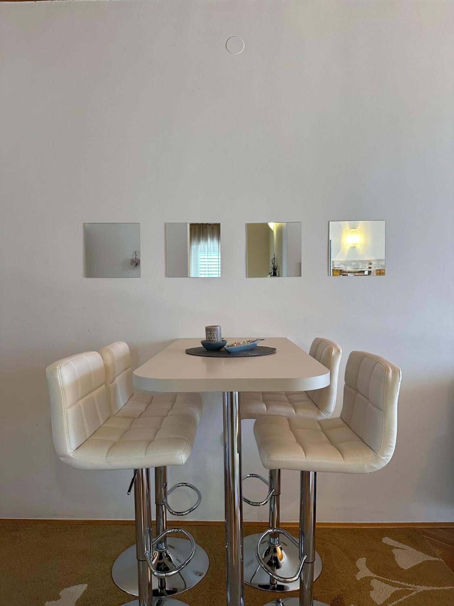 Apartment Sara Новаля Екстер'єр фото