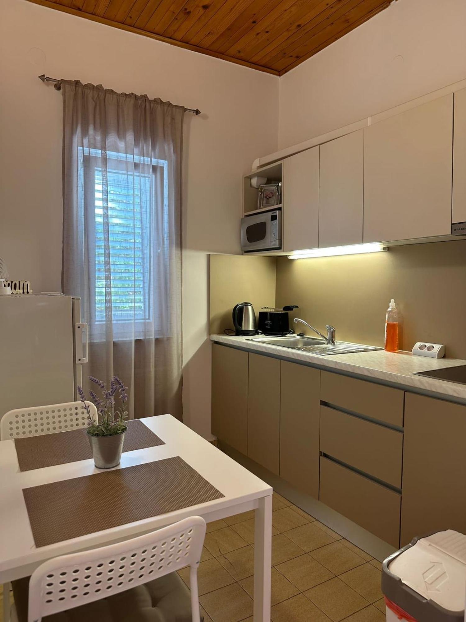 Apartment Sara Новаля Екстер'єр фото